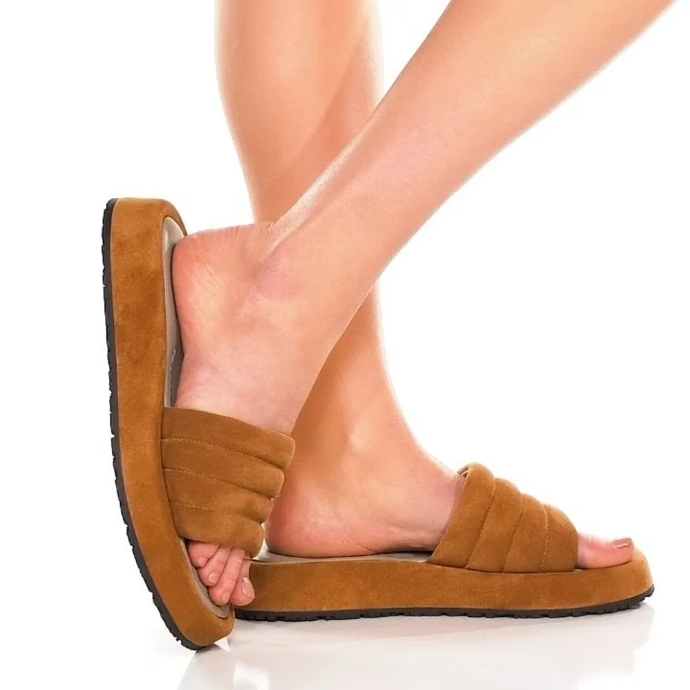NWT P448 | Women's Fergie Platform Slide Sandals in Cognac Suede